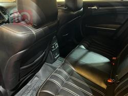 کرایسلەر 300